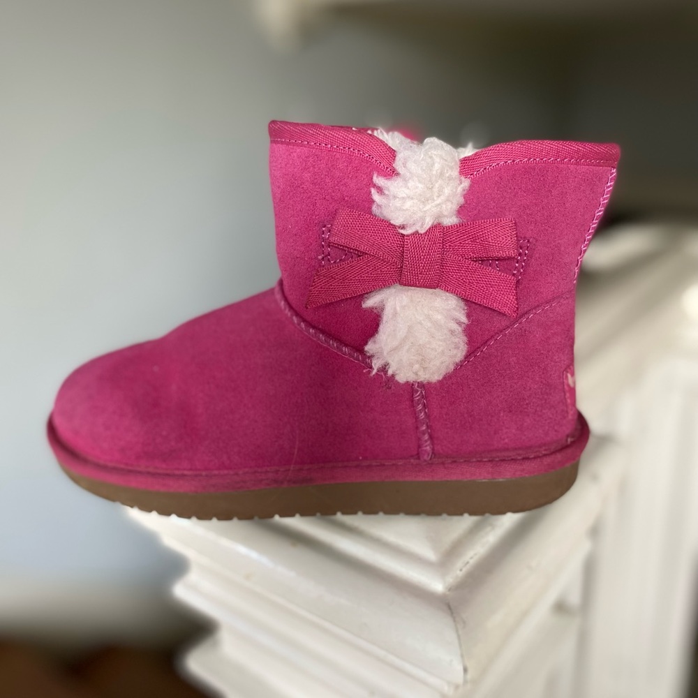 Ugg Koolaburra pink ankle boots